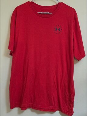 Under Armour Men's XXL Red HeatGear Loose Fit T-Shirt with Freedom Flag Print